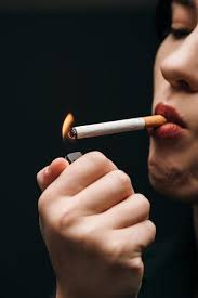 Курение вызывает уменьшение размеров мозга, но отказ от курения может предотвратить его дальнейшую потерю